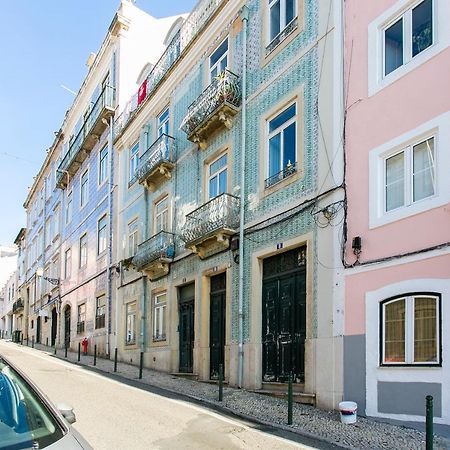 2 beautiful suites upscale flat embracing Tejo! Lisboa Exterior foto