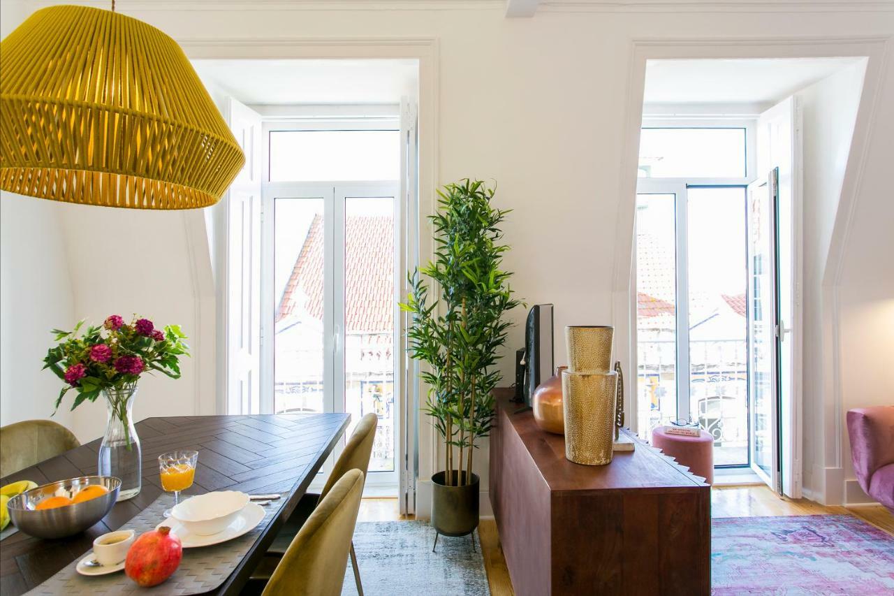2 beautiful suites upscale flat embracing Tejo! Lisboa Exterior foto